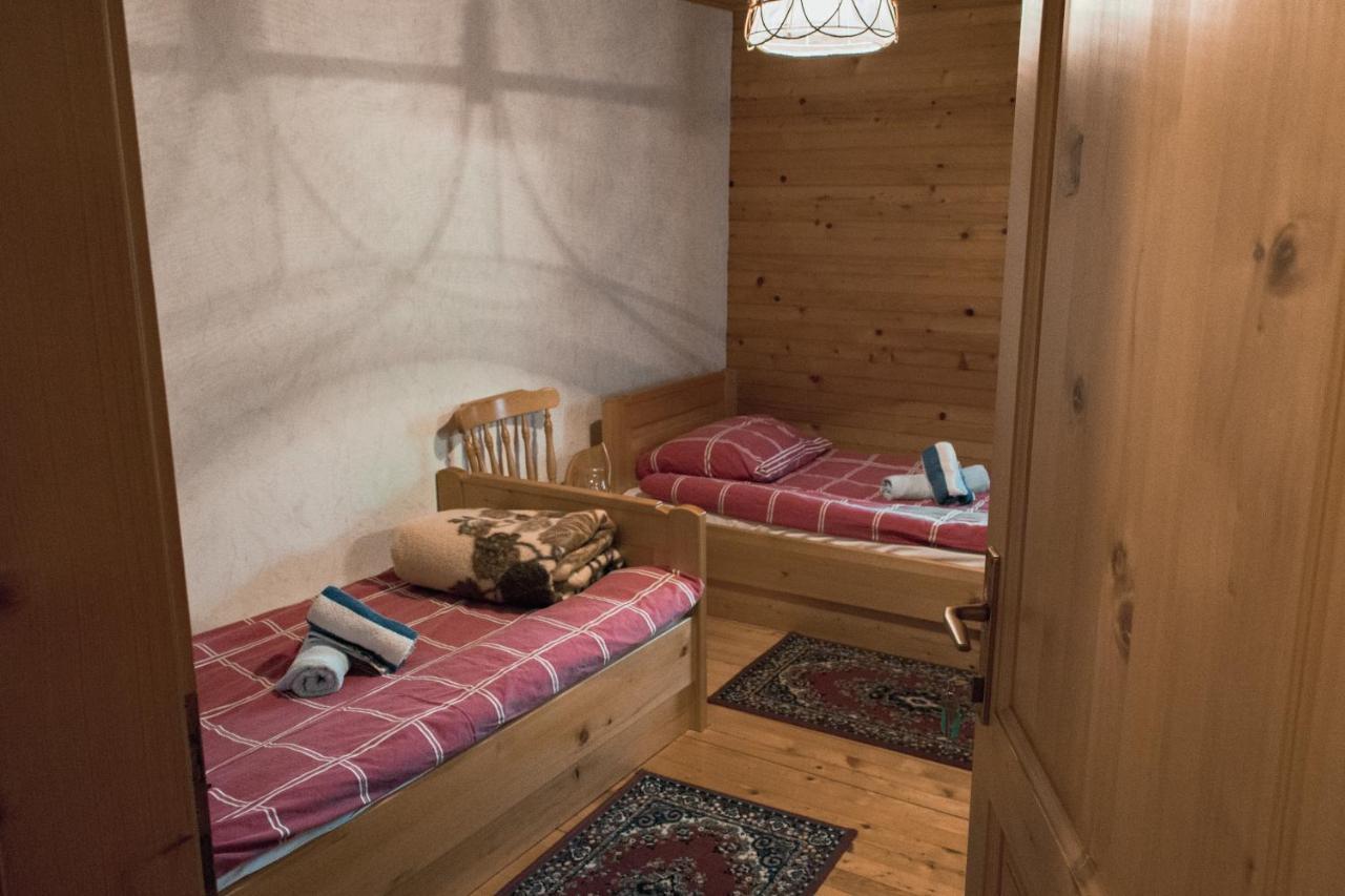 Lovrenc na PohorjuPenzijon Urbanc住宿加早餐旅馆 外观 照片